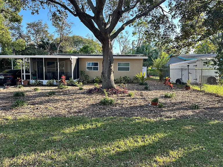 Mary L Rd — Photo 1