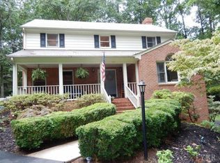 106 Lyon Ln, Forest, VA 24551