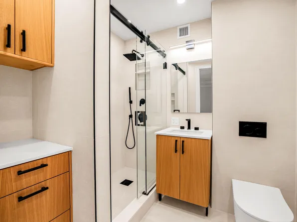 60 East 8th Street image 9 of 9