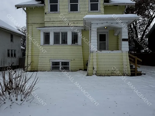 1412 Downey St, Flint, MI 48503