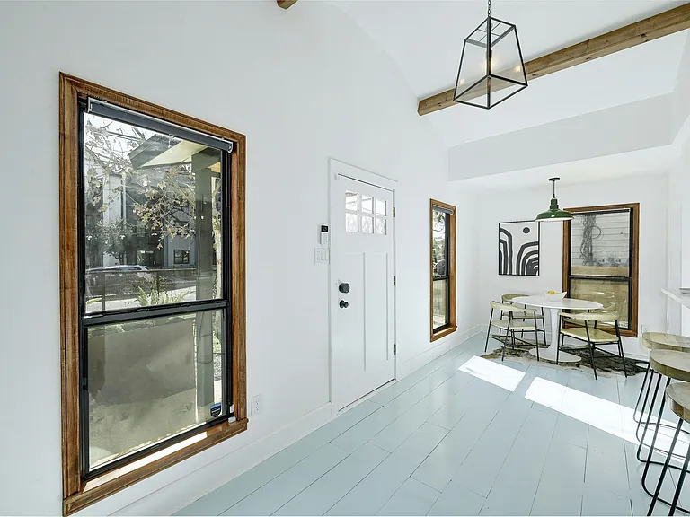 3006 Govalle Ave — Photo 10