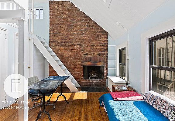 4th image of 396 Bleecker St APT 4F