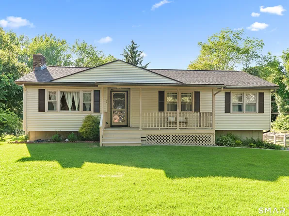 52 Caribou Drive, Norwich, CT 06360
