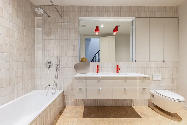 Sold by Compass | media 16