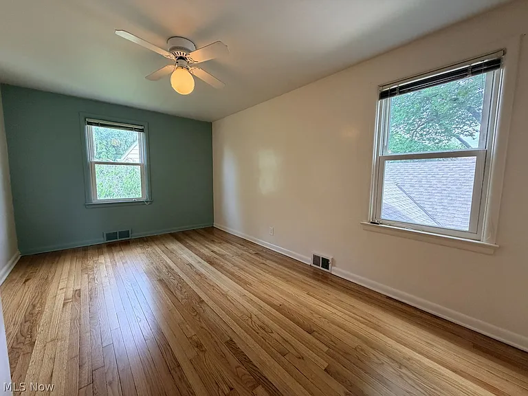 2267 Edgerton Rd — Photo 18