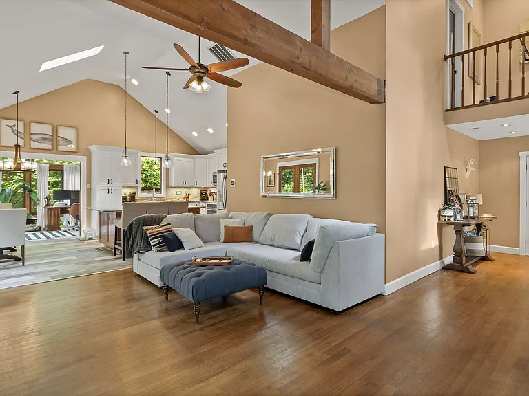 1677 Chinford Trl — Photo 29