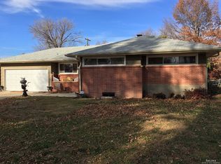 815 McAdams Rd, Salina, KS 67401