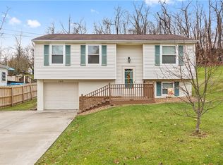 1163 Marble Dr, Crescent, PA