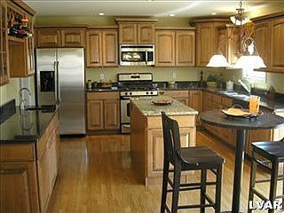 2nd image of 636 Walker Dr