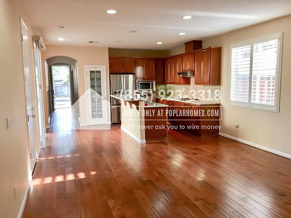 2nd image of 1348 Trestlewood Ln