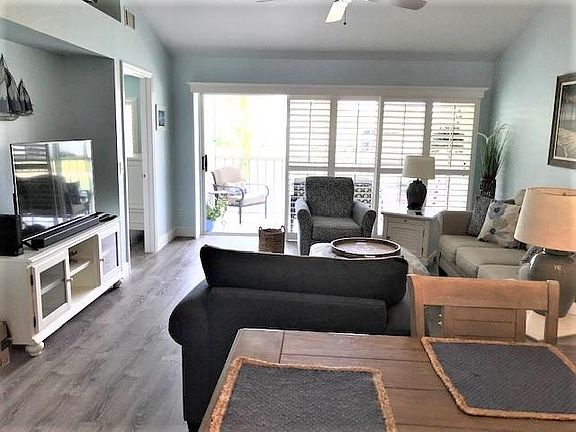 2nd image of 484 Belina Dr #1404