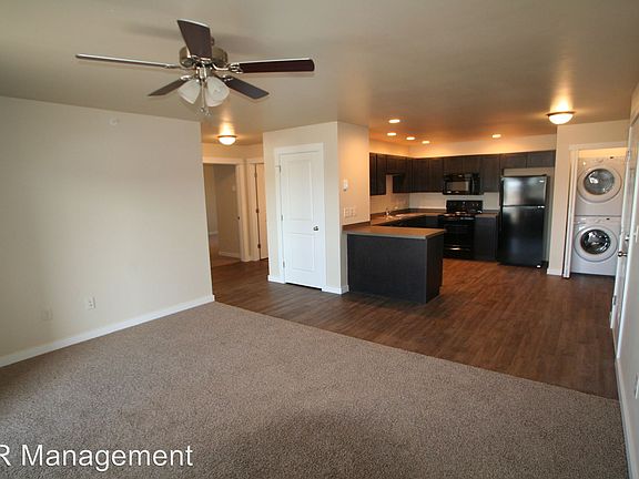 2nd image of 3011 N 27th Ave APT 13
