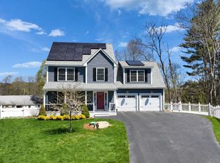 17 Wright Road, Milford, NH 03055