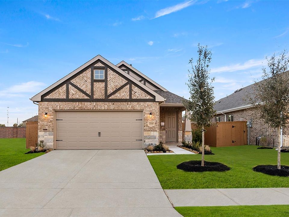 1st image of 27019 Bel Air Point Ln