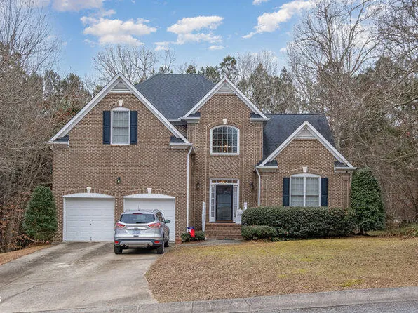 6 Montcrest Dr, Durham, NC 27713