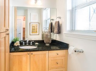 73 Sherman Rd #5A, Chestnut Hill, MA 02467