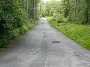 3 Hemlock St, Douglas, MA 01516