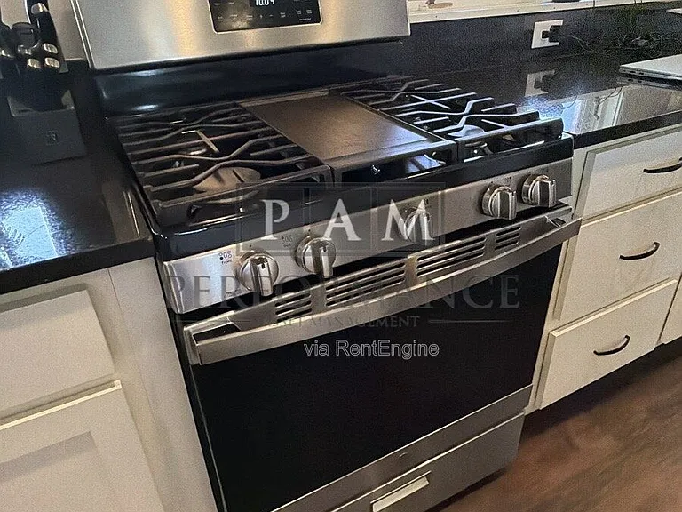 4730 5th Ave — Photo 14