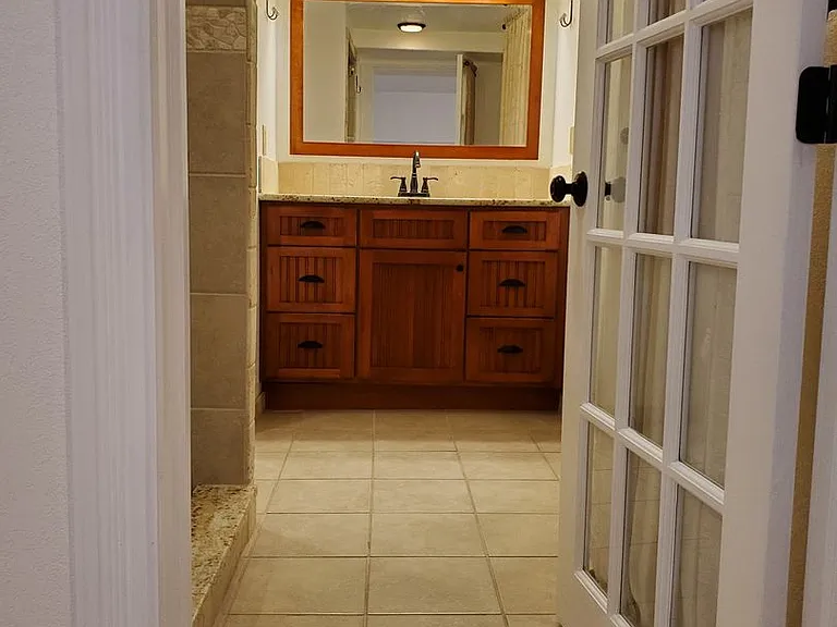 319 Cottonwood Ave — Photo 14