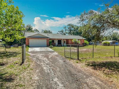 27610 Debbie Rd, Okahumpka, FL, 34762