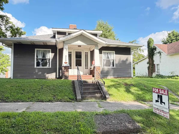 215 N Newlin St, Veedersburg, IN 47987