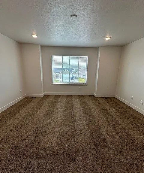 516 W 1150 N — Photo 17