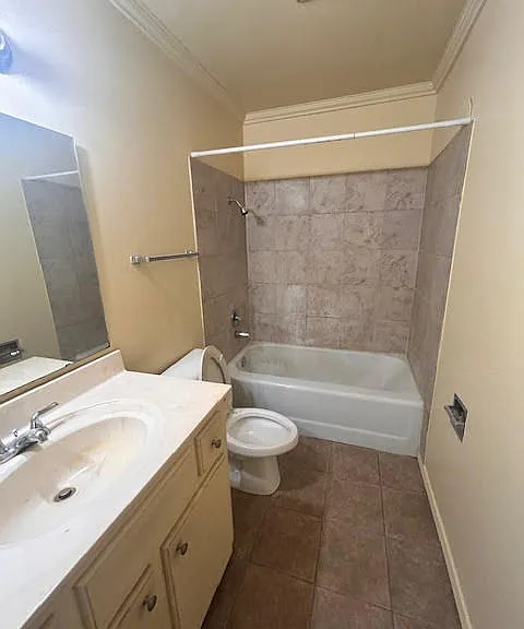1601 N Bryant St #9 — Photo 8