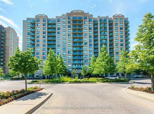 39 Oneida Cres #1106, Richmond Hill, ON L4B 4T9
