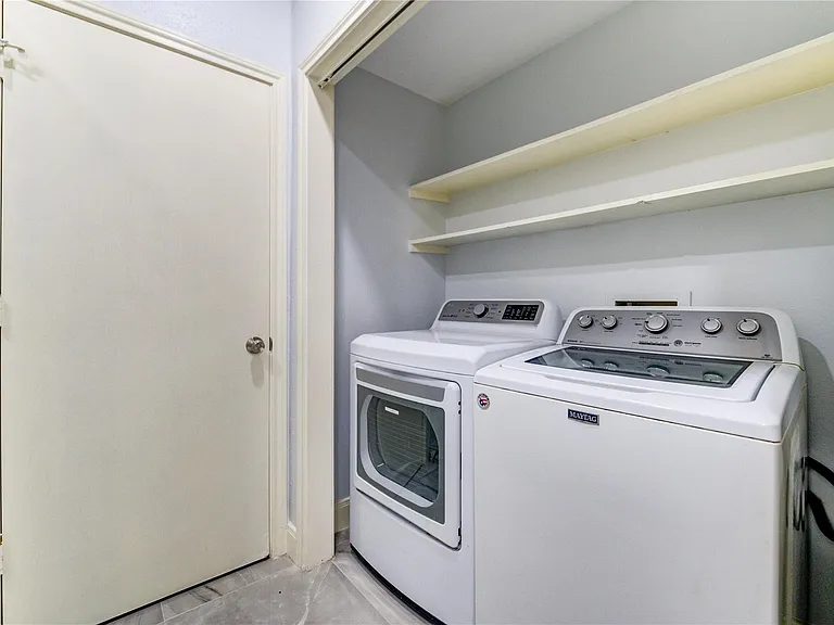 11711 Memorial Dr #534 — Photo 34