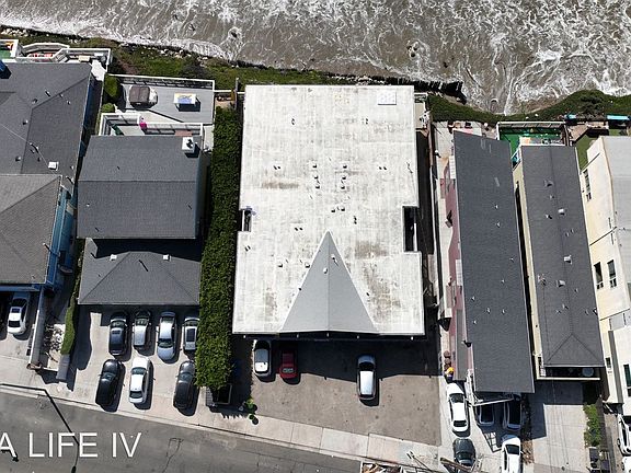 5th image of 6561 Del Playa Dr #6919645