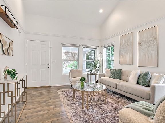 5th image of 24240 SE 10th Place