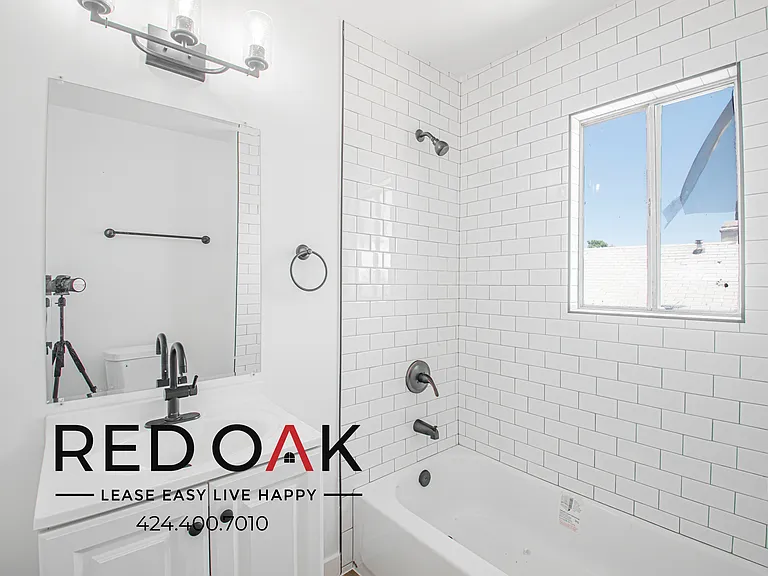 1212 E 76th Pl #7 — Photo 10