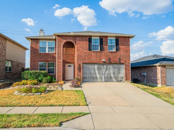 748 Granite Ridge Dr, Fort Worth, TX 76179