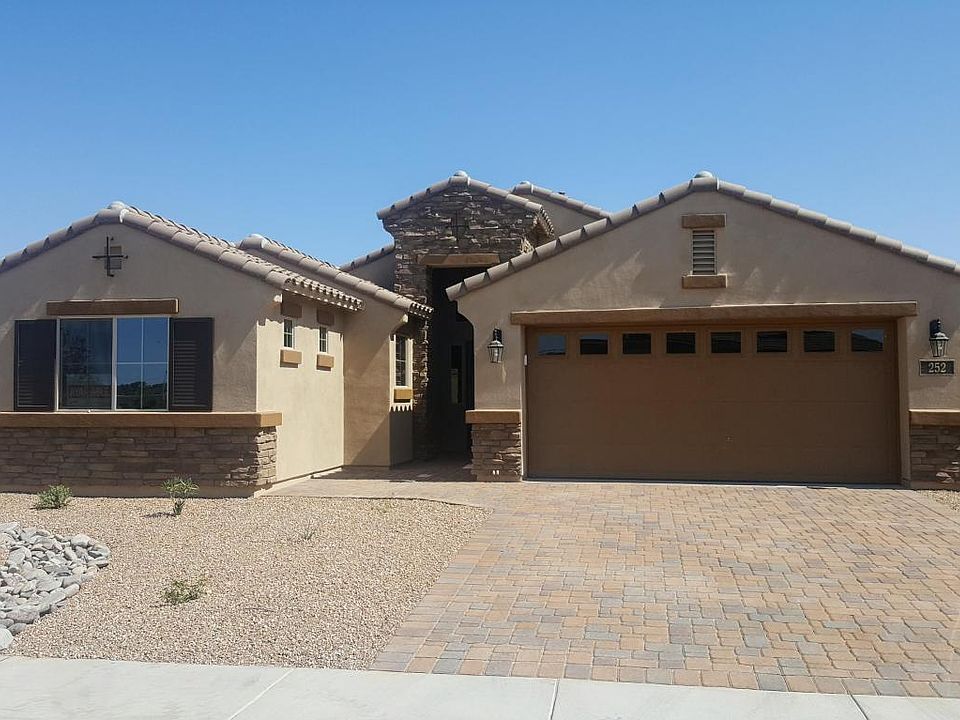 1st image of 252 E Bartlett Way