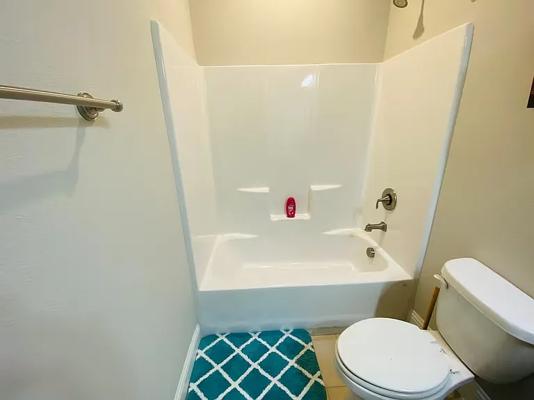 3812 Oak St — Photo 13