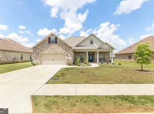 104 Woodwinds Ct, Kathleen, GA 31047