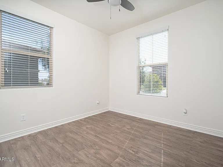18338 W Getty Dr — Photo 20