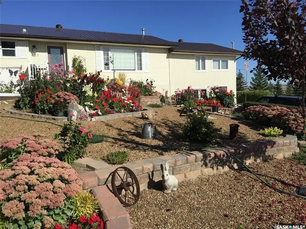 419 2nd Ave S, Rockglen, SK S0H 3R0