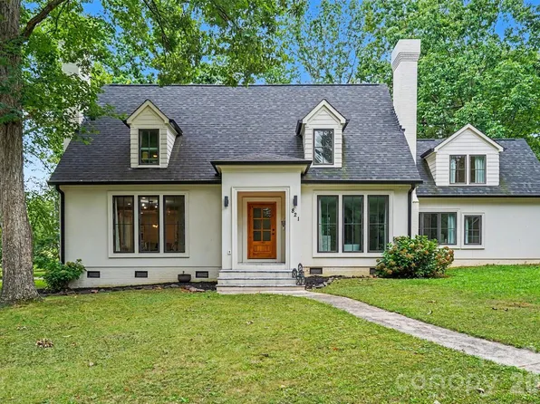 821 Dare Ct, Gastonia, NC 28054
