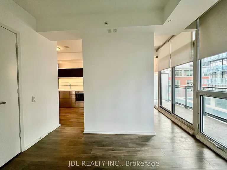 45 Charles St E #805 — Photo 10