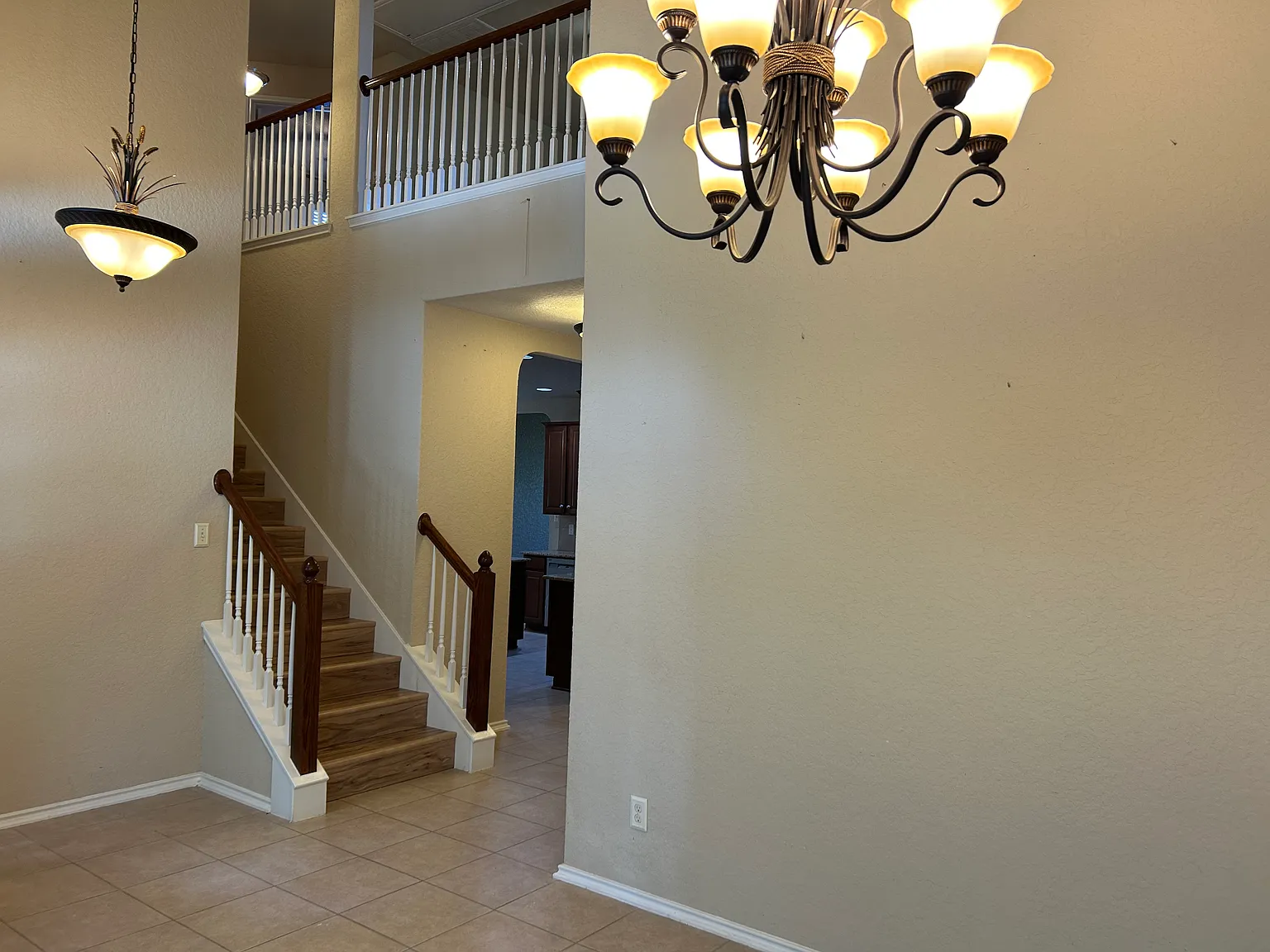 6207 Palmetto Way — Photo 3