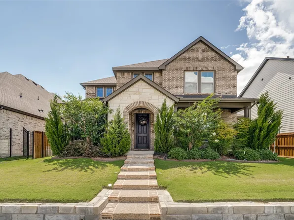 909 Almond Blossom Cir, Crowley, TX 76036