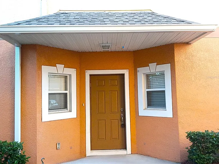4239 Winding Vine Dr — Photo 1