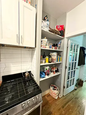 Rented by Delmark Realty LLC | media 12