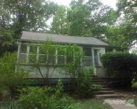 1st image of 264 N Park Manor Blvd