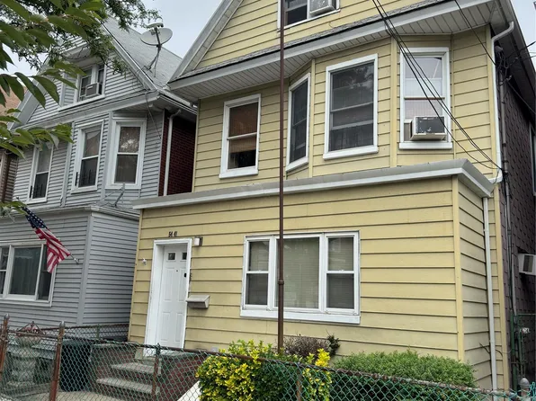 5441 71st Street, Maspeth, NY 11378
