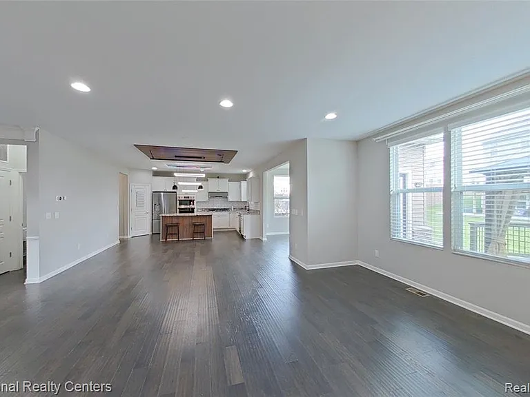 58180 Jonagold Ln — Photo 13