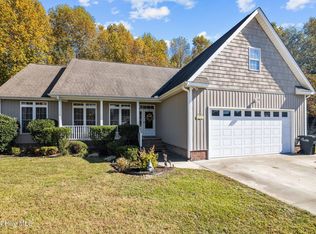 112 Gold Rock Dr, Chocowinity, NC 27817
