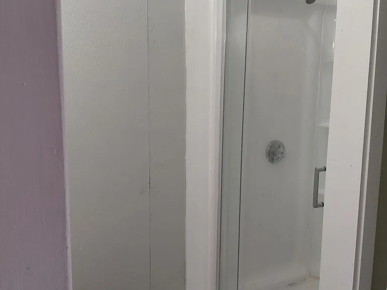 498 Main St #6 — Photo 7