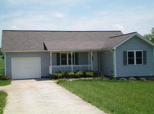 103 Farmview Ln, Statesville, NC 28625